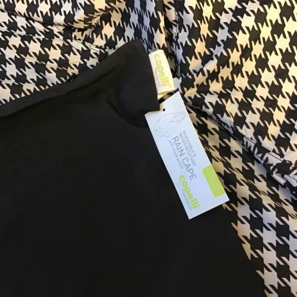 Cappelli Fully Reversible Rain Cape with Travel Pouch - New with Tags - Picture 4 of 4